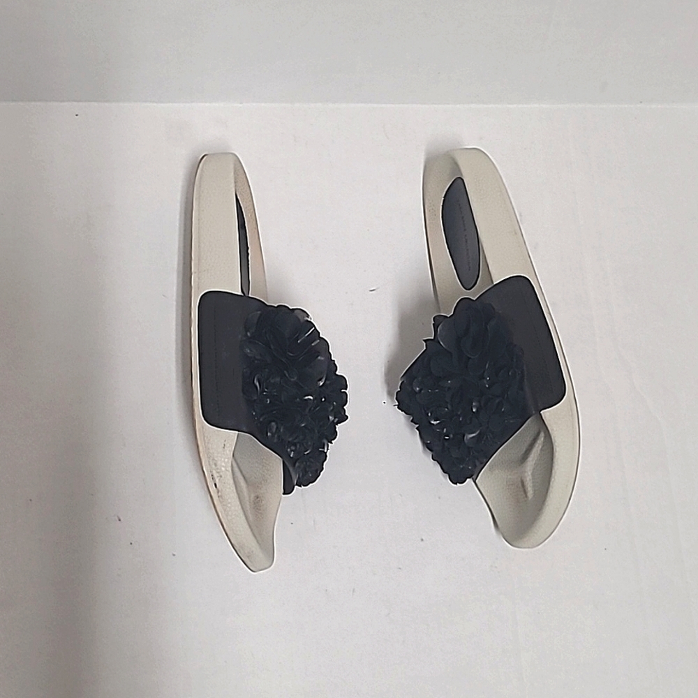 Zara Ruffle Slides - Picture 2 of 6